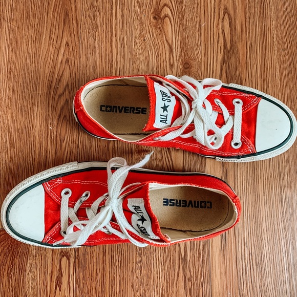 Red Converse All Star - Picture 2 of 6